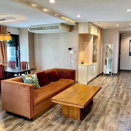 W8 Condo 2 Plus Bedroom Luxury Private Floor Penthouse In Central Bkk